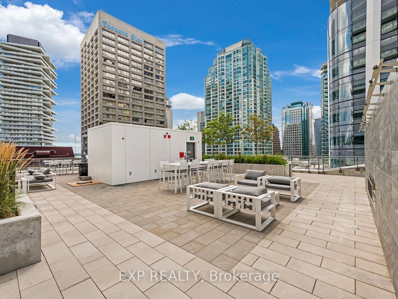 28 Freeland St, unit 4904 for rent - image #37