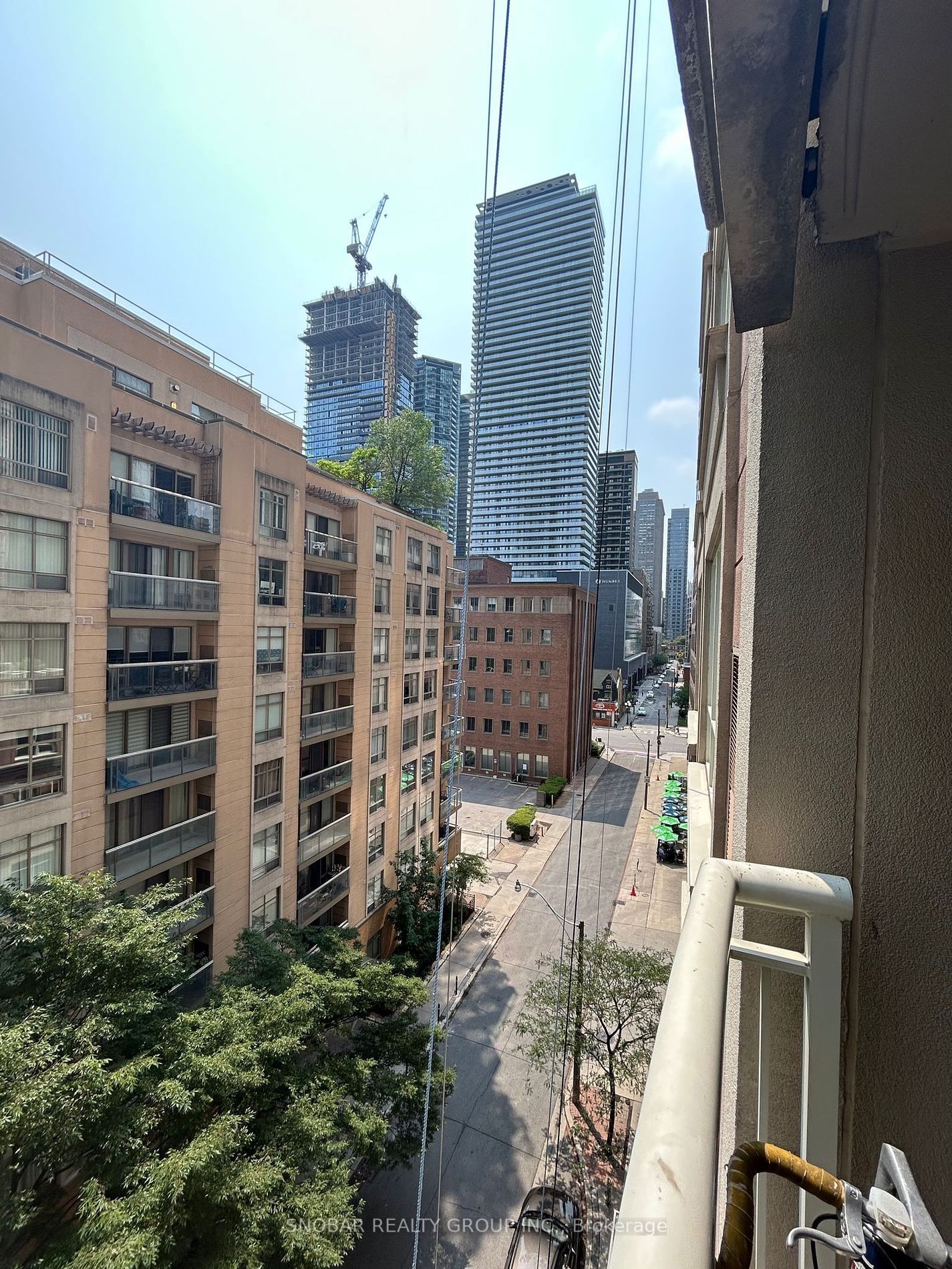 100 Hayden St, unit 610 for sale