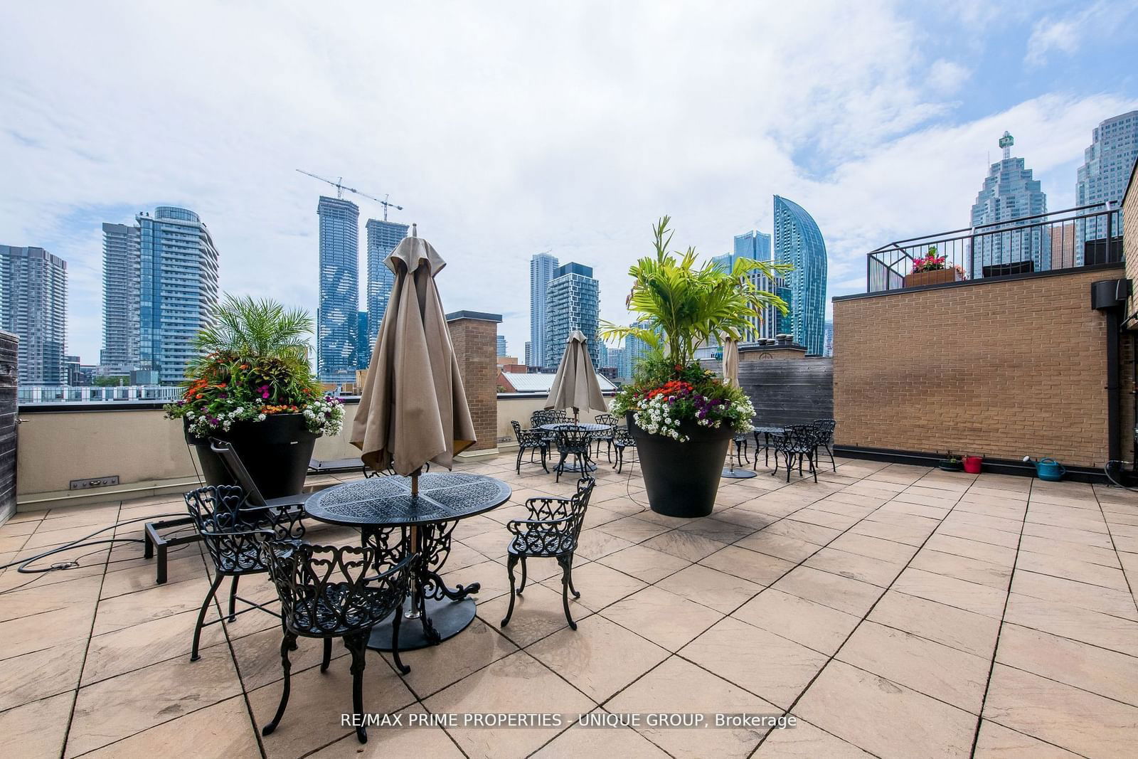 80 Front St E, unit 322 for sale - image #35