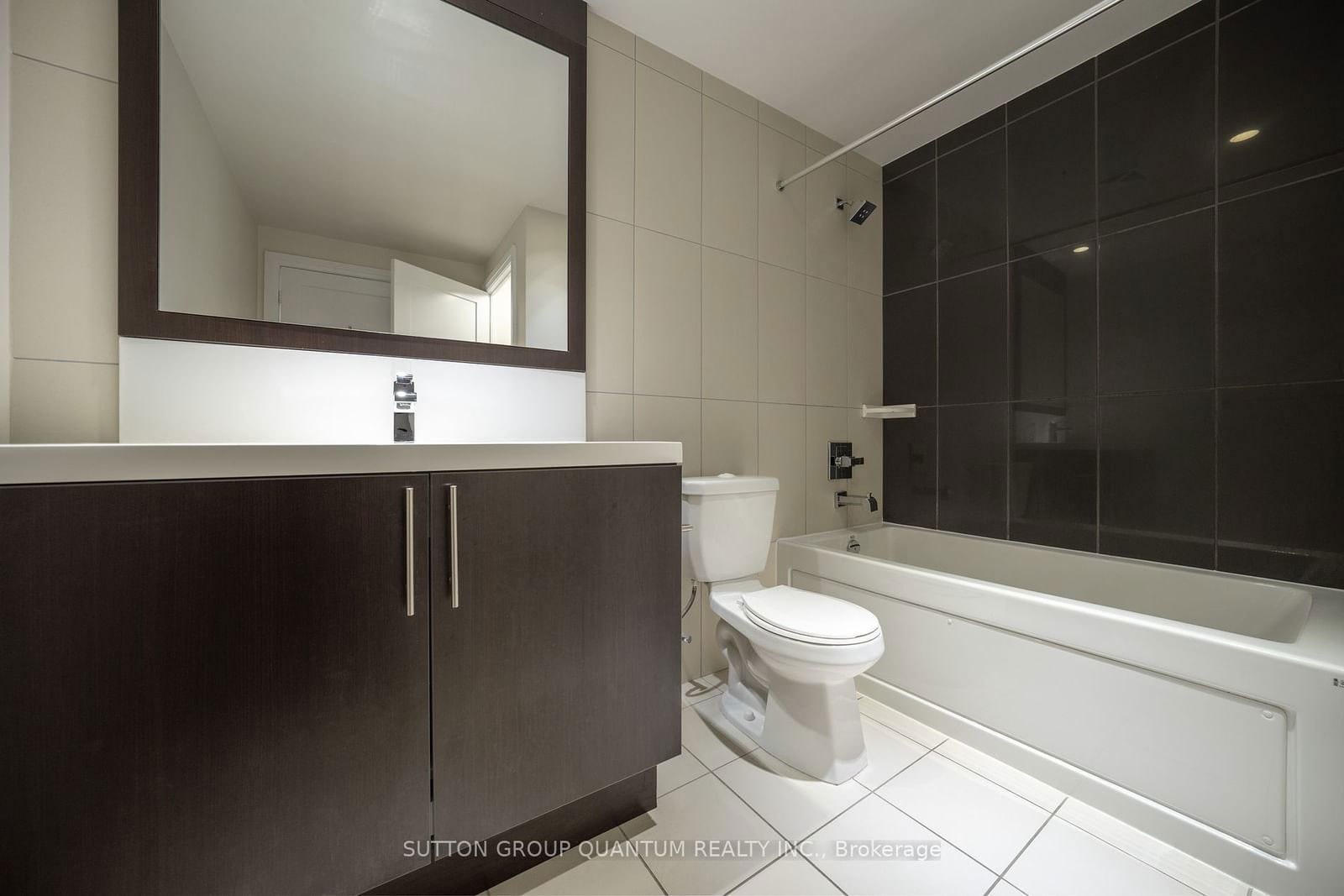 5 Sheppard Ave E, unit 2922 for rent