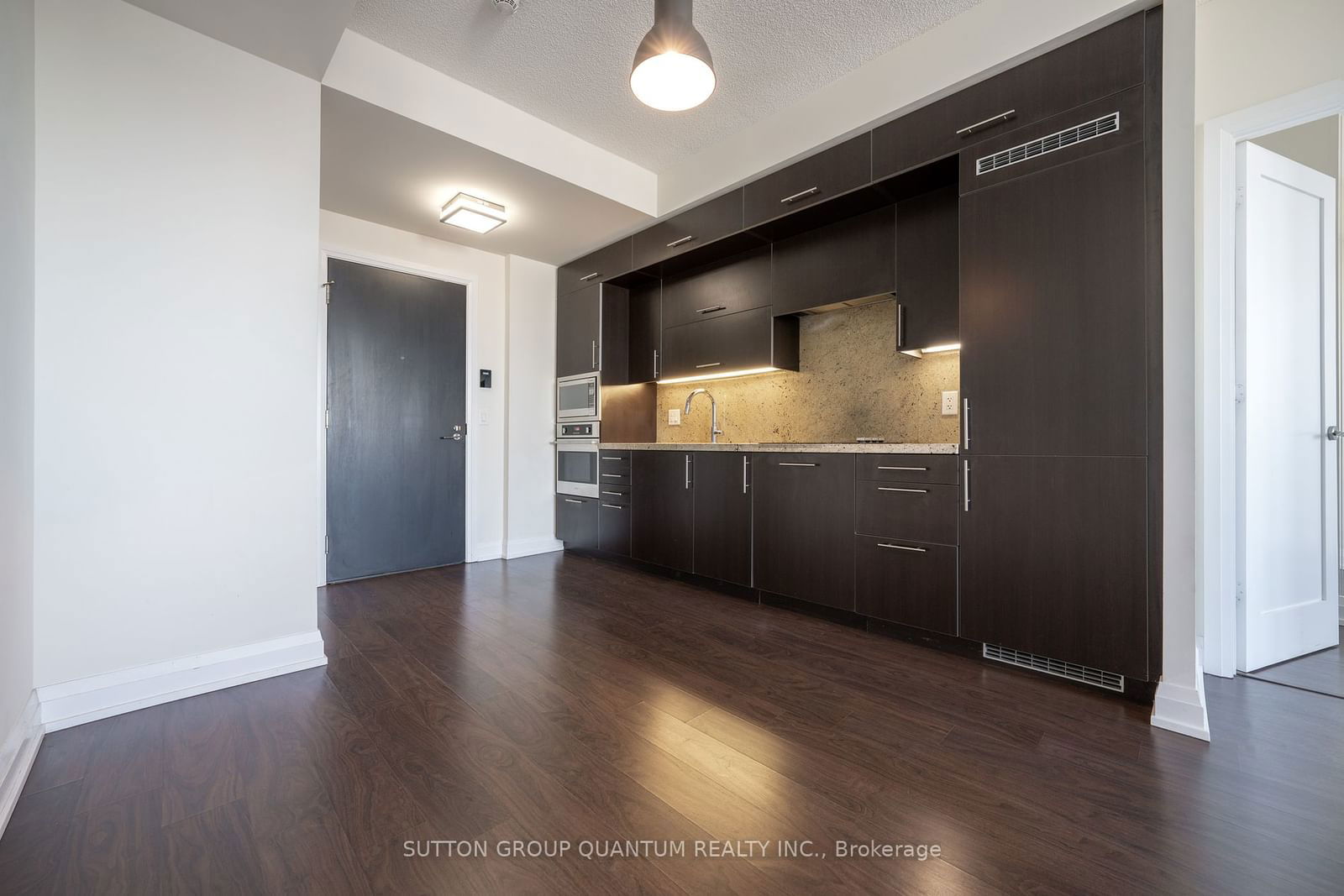 5 Sheppard Ave E, unit 2922 for rent