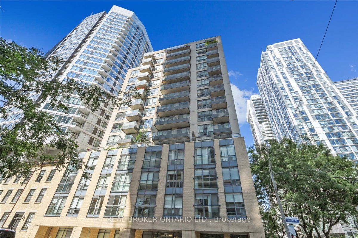 76 Shuter St, unit 501 for sale