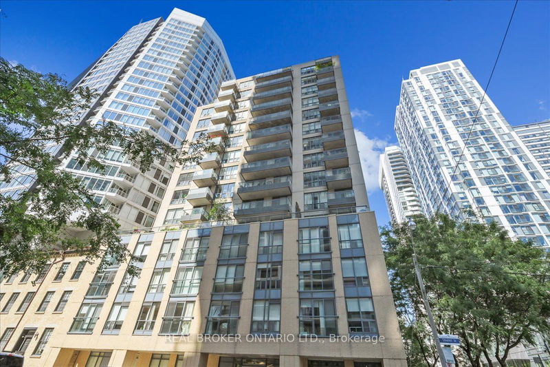 76 Shuter St, unit 501 for sale