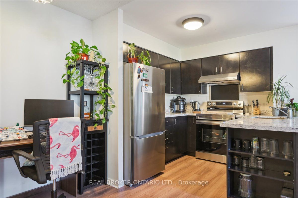 76 Shuter St, unit 501 for sale - image #8