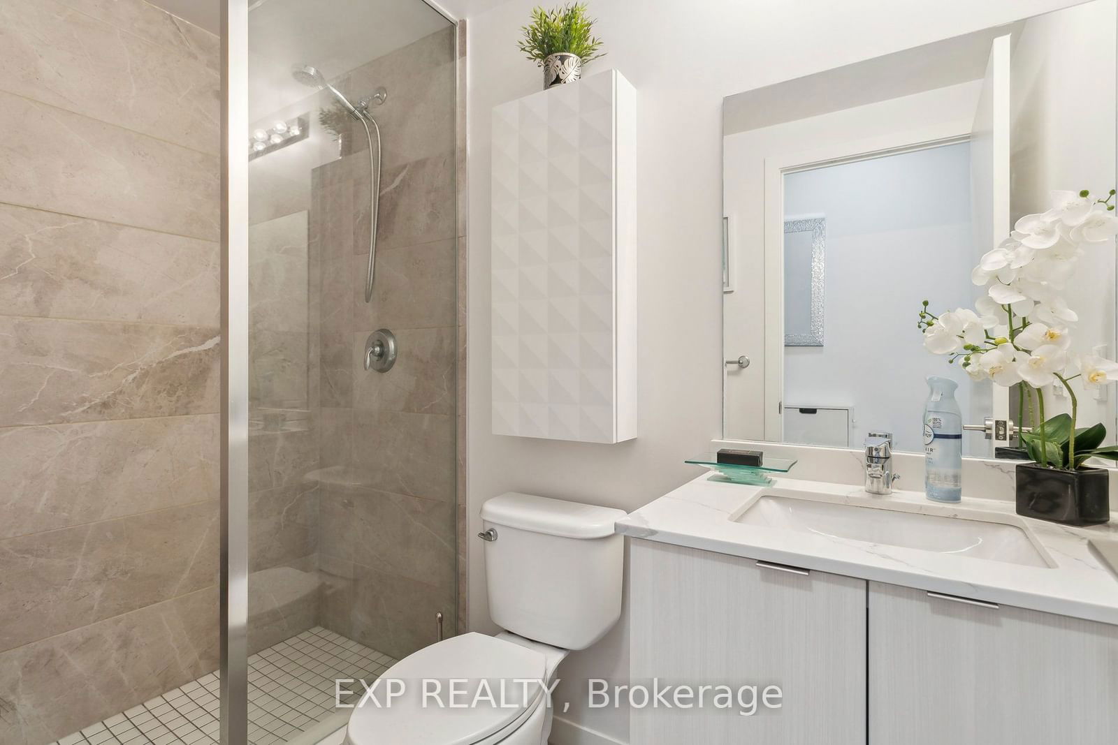 3237 Bayview Ave, unit 510 for sale - image #16