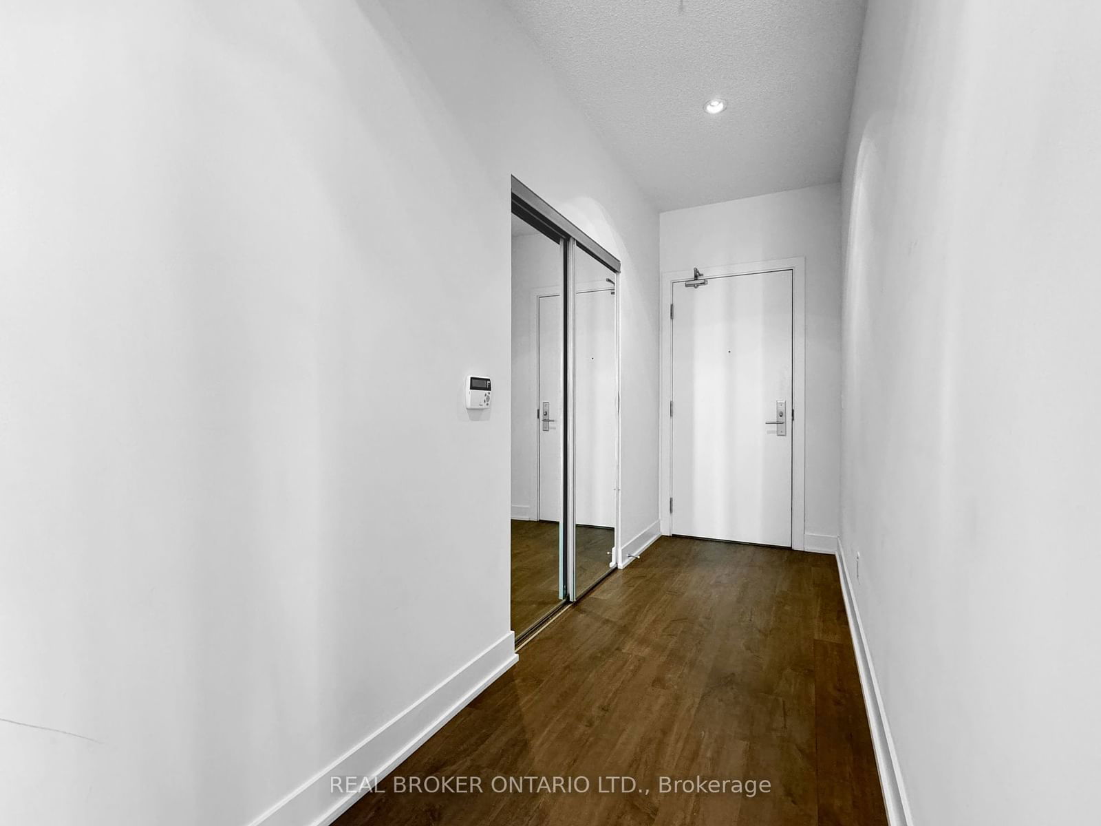 318 Richmond St W, unit 2206 for rent - image #25