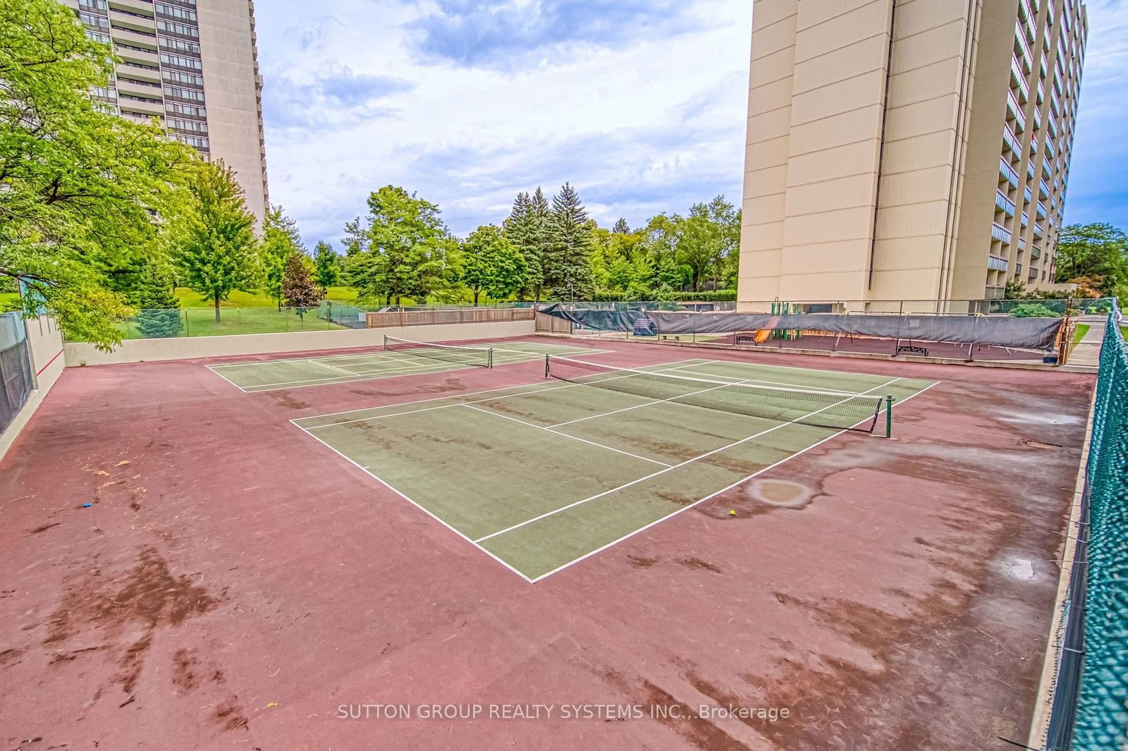 260 Seneca Hill Dr, unit 1811 for rent - image #32