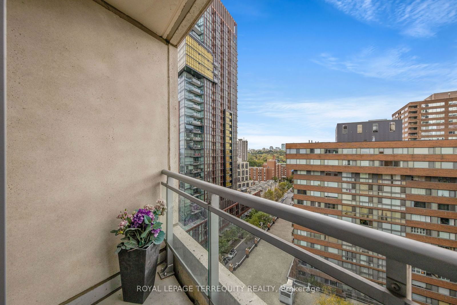 8 Scollard St, unit 1410 for sale - image #14