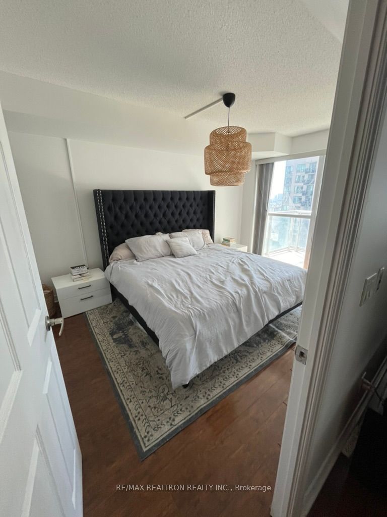 763 Bay St, unit 2610 for rent - image #29