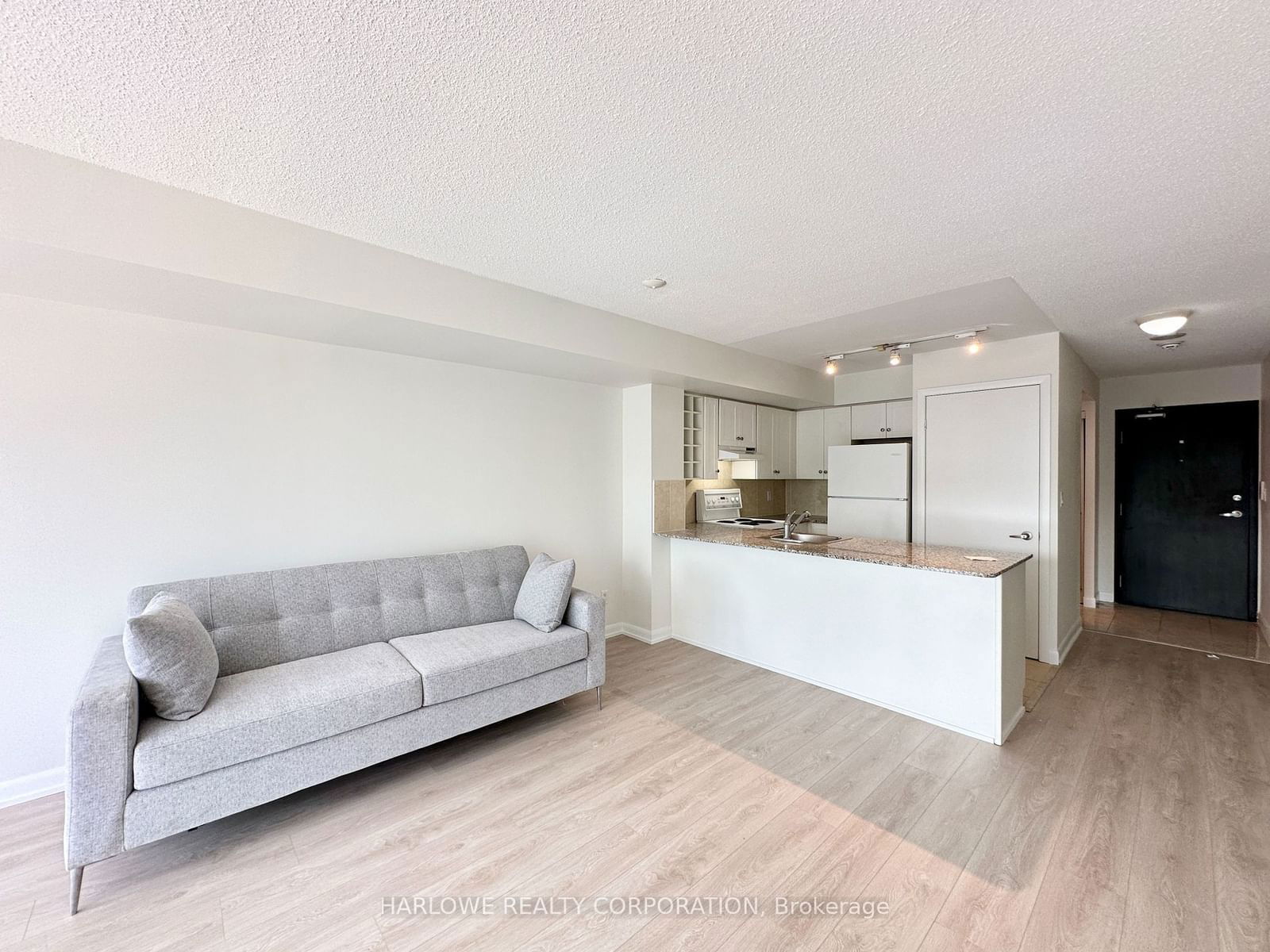 210 Victoria St, unit 2302 for sale - image #5