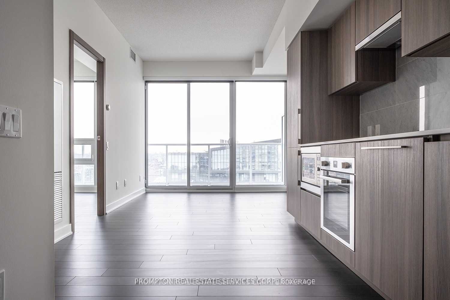 17 Bathurst St, unit 3807 for rent