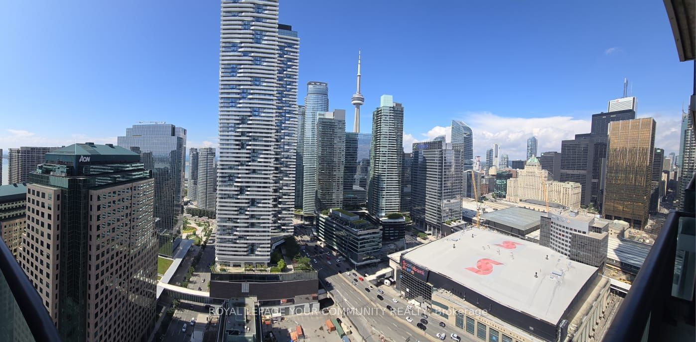 33 Bay St, unit 3713 for rent - image #1