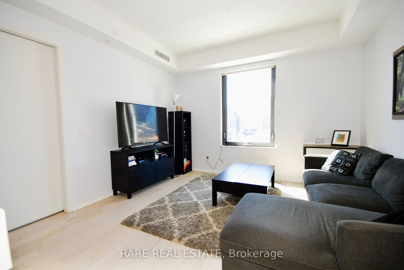 12 Bonnycastle St, unit 721 for rent - image #8