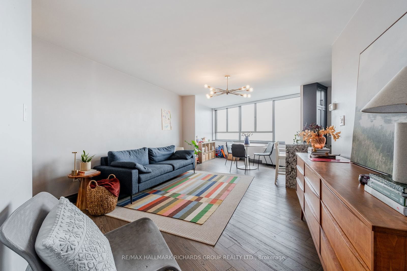 270 Queens Quay W, unit 2805 for sale - image #4