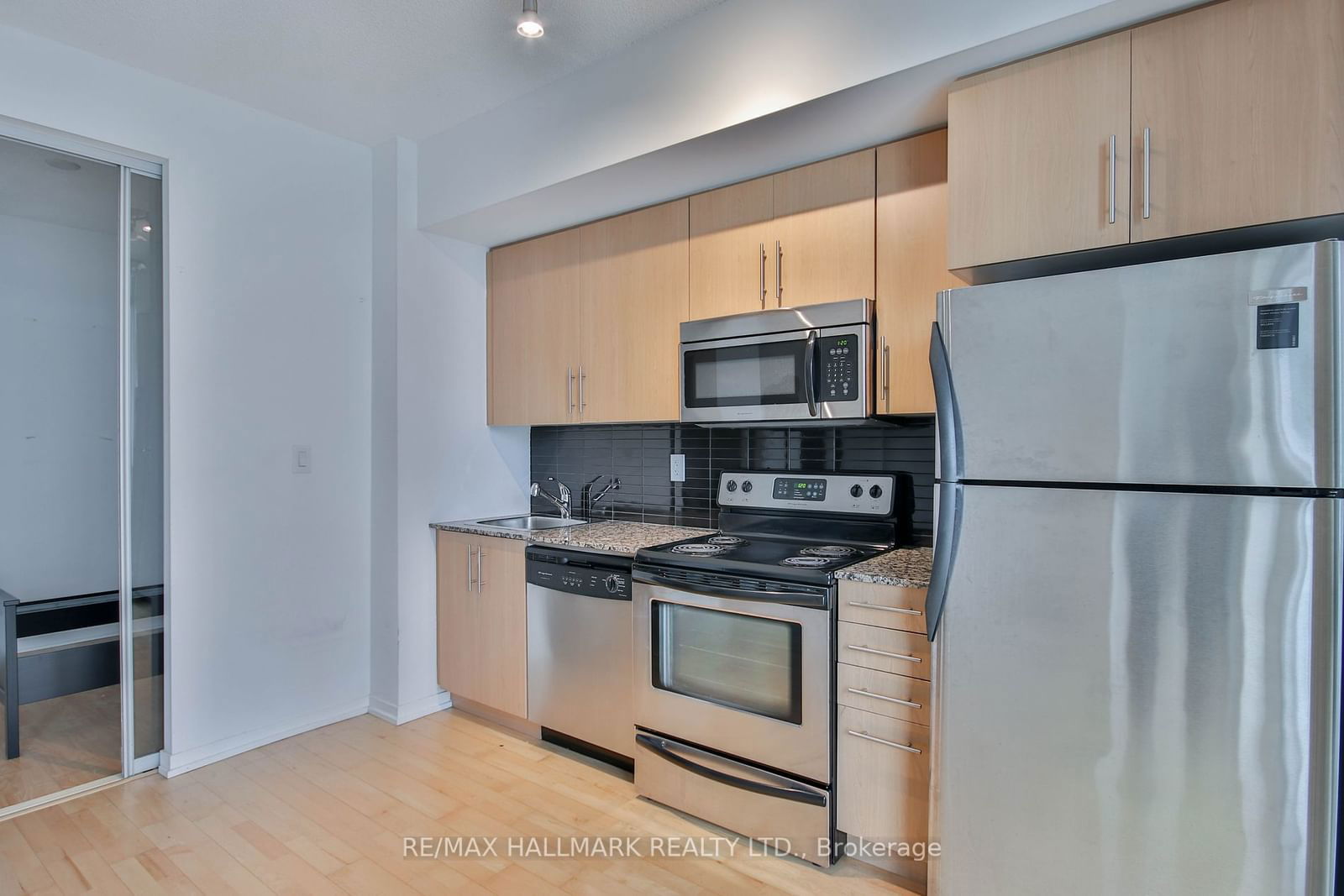 65 Bremner Blvd, unit 2407 for rent - image #13