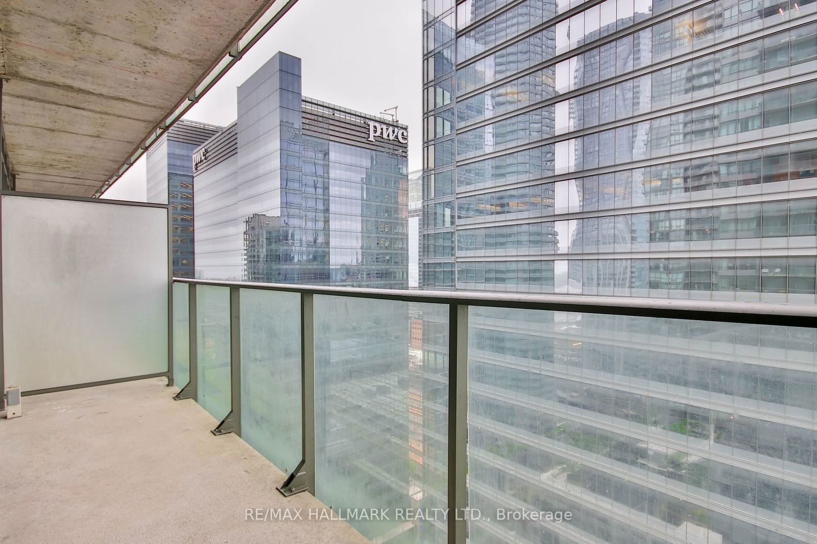 65 Bremner Blvd, unit 2407 for rent - image #14