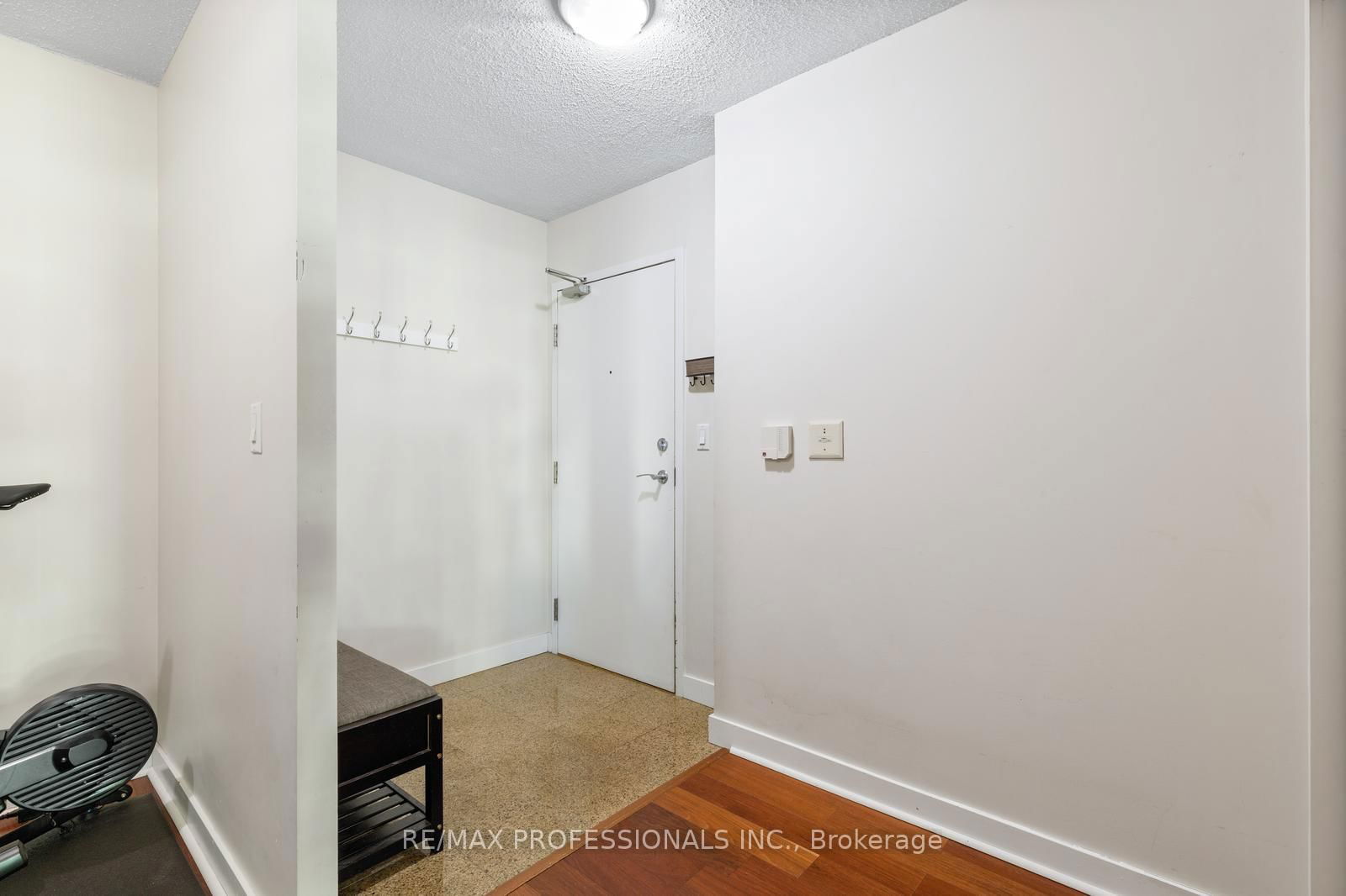 397 Front St W, unit 1910 for sale - image #16