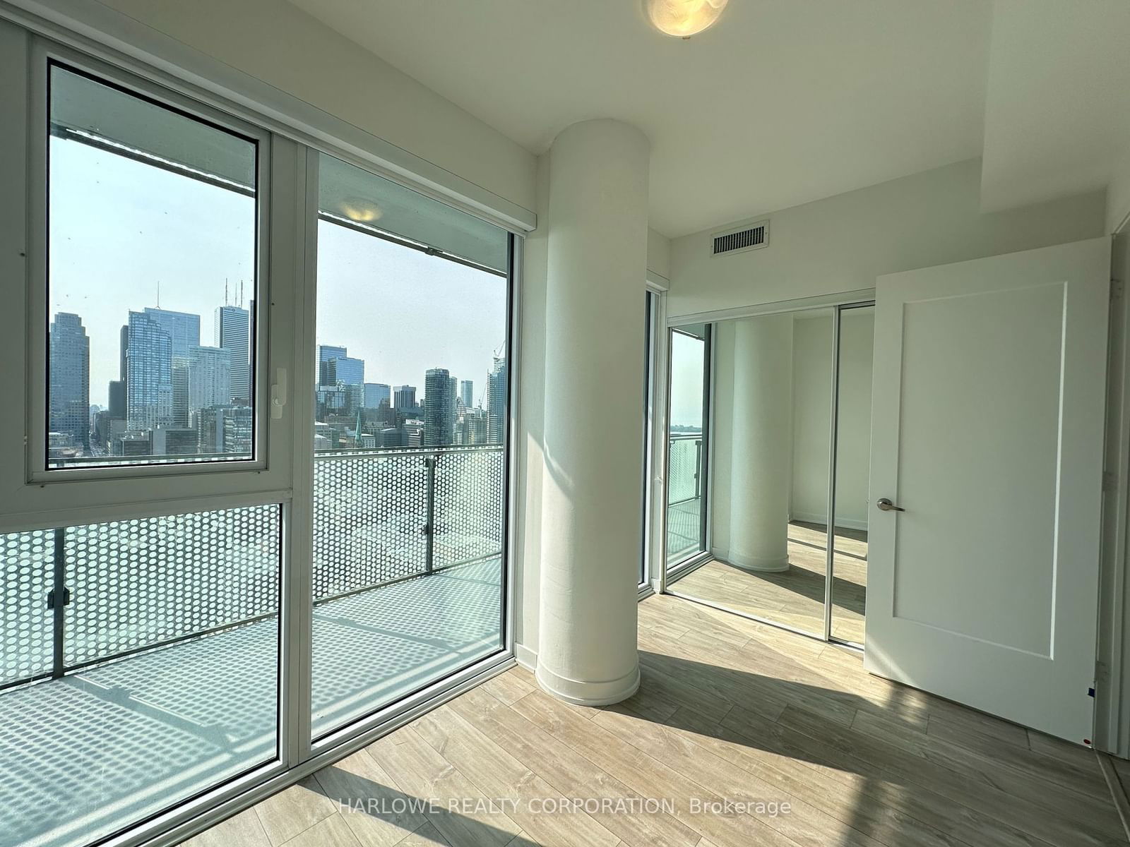 135 Lower Sherbourne St, unit 2727 W for rent - image #10