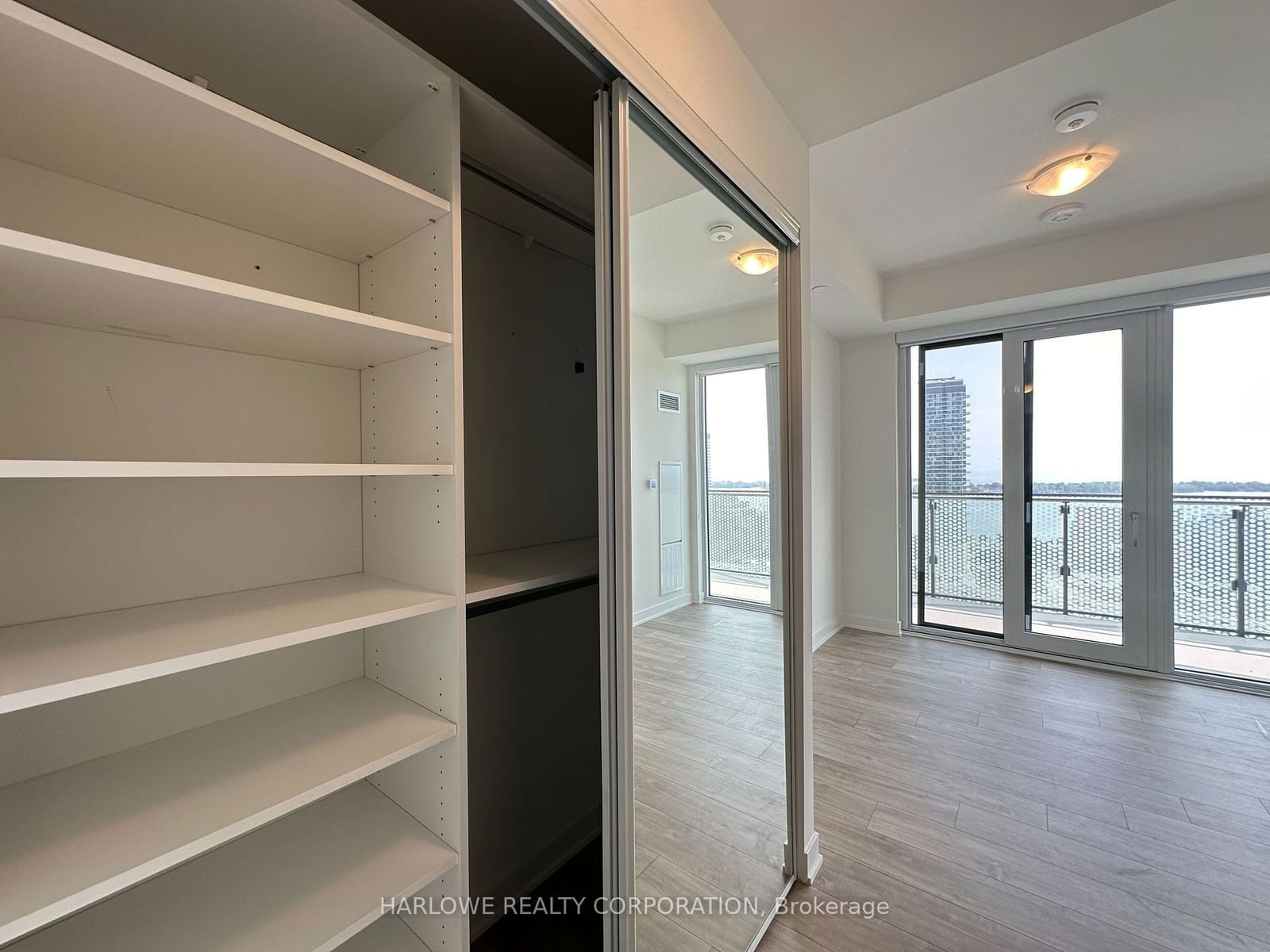 135 Lower Sherbourne St, unit 2727 W for rent - image #15