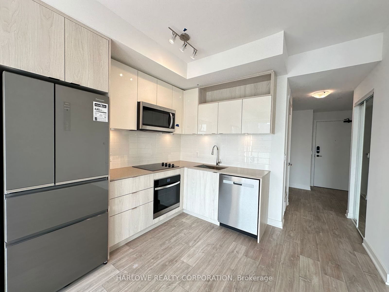 135 Lower Sherbourne St, unit 2727 W for rent - image #3