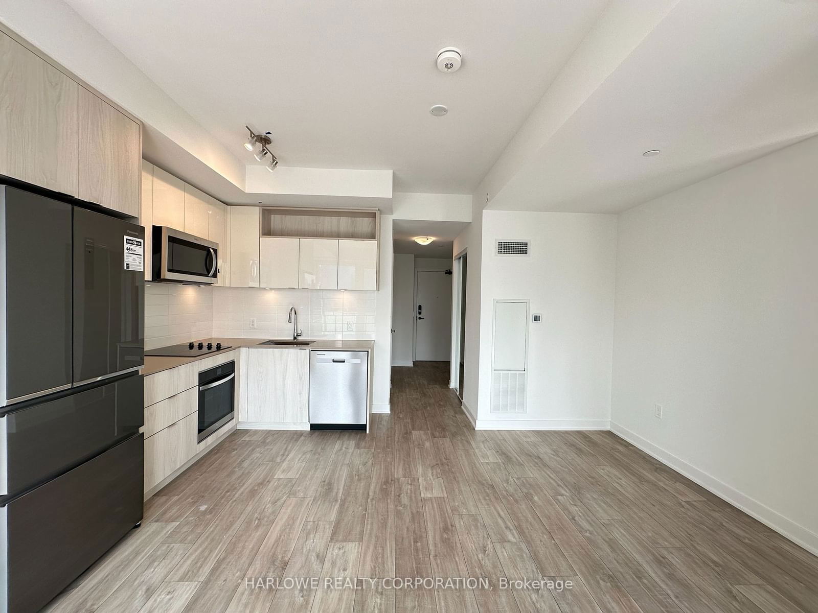 135 Lower Sherbourne St, unit 2727 W for rent - image #4