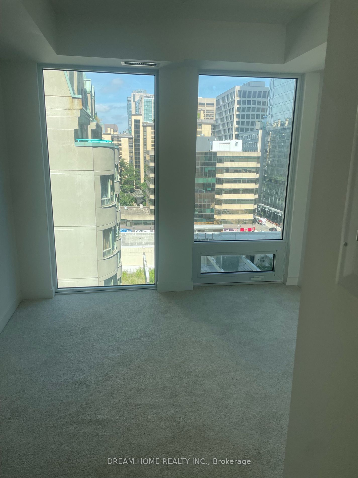 121 St Patrick St, unit 917 for rent