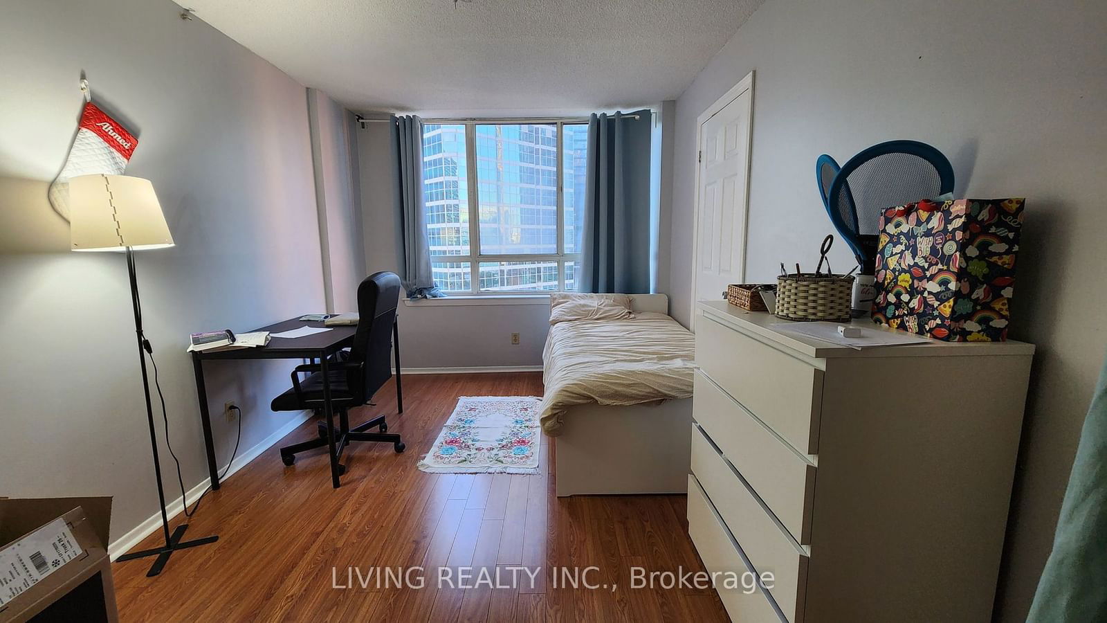 633 Bay St, unit 1021 for rent - image #7