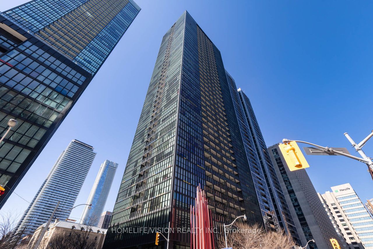 110 Charles St E, unit 1009 for rent - image #30