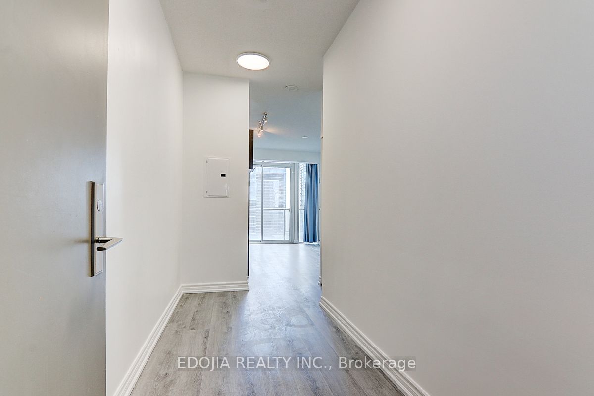 126 Simcoe St, unit 2809 for sale - image #8