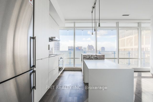 1 Bloor St E, unit 1910 for rent - image #4