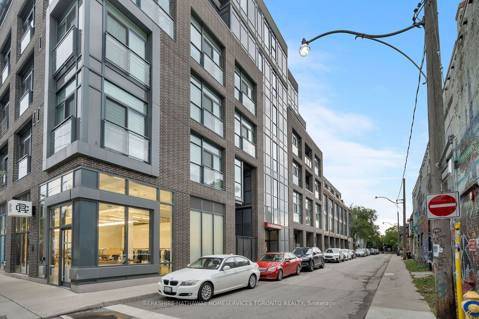 41 Ossington Ave, unit TH1 for sale