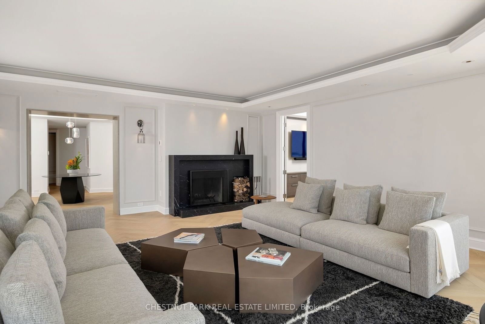 33 Jackes Ave, unit 802 for sale - image #9