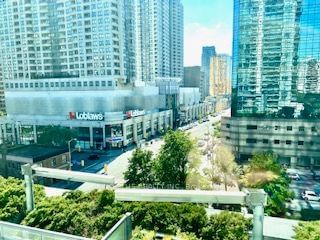 5168 Yonge St, unit 615 for rent