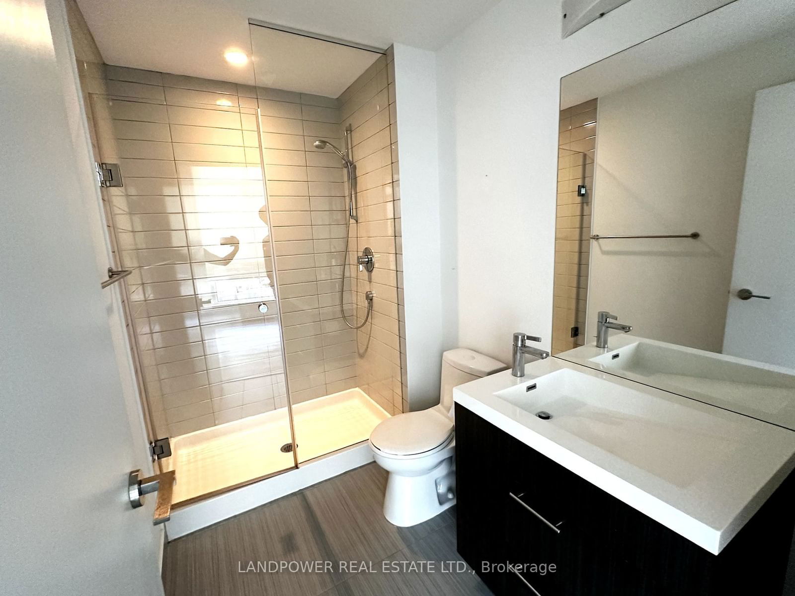 30 Nelson St, unit 704 for sale - image #8