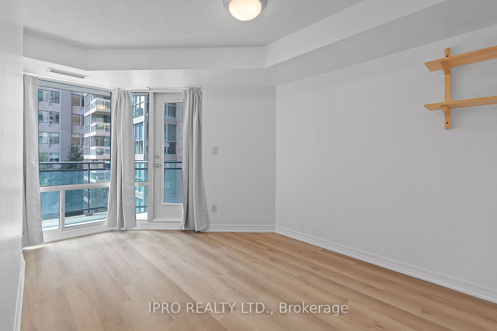 300 Bloor St E, unit 1109 for rent - image #15