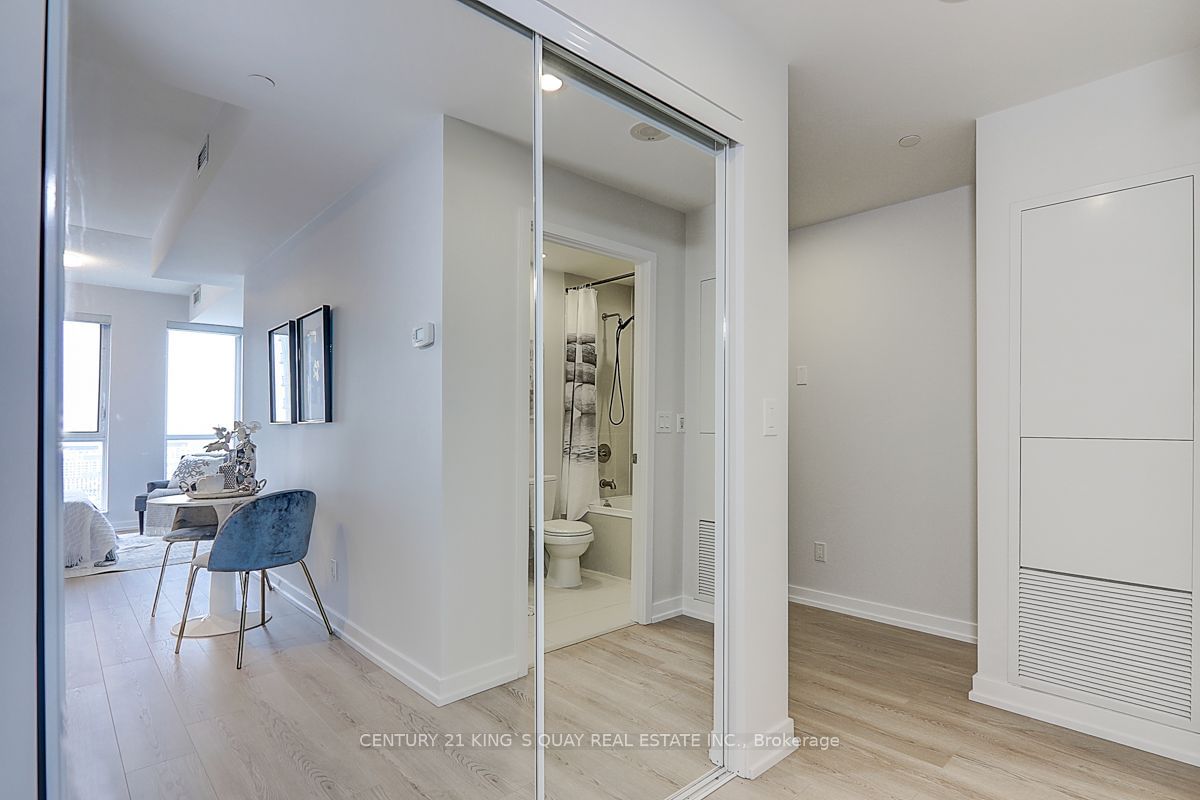 170 Sumach St, unit 2305 for sale - image #5