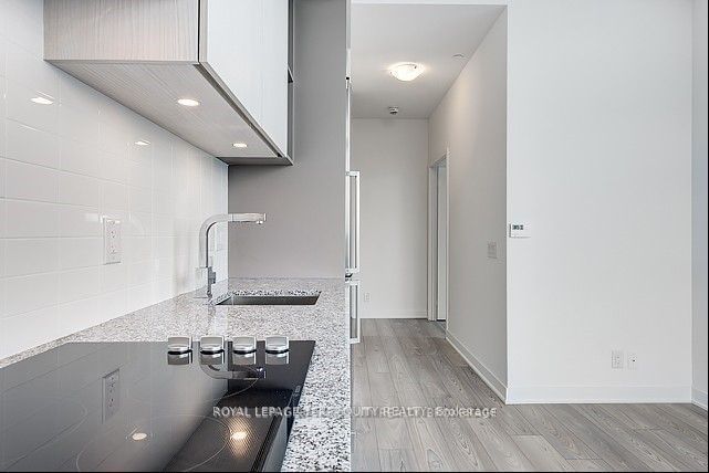 120 Parliament St, unit 1405 for sale - image #1