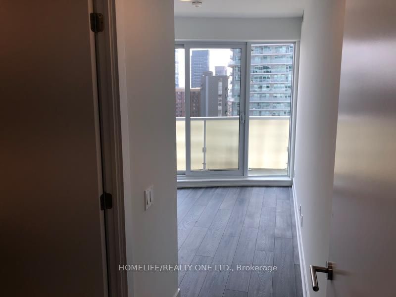 403 Church St, unit 1902 for rent - image #10