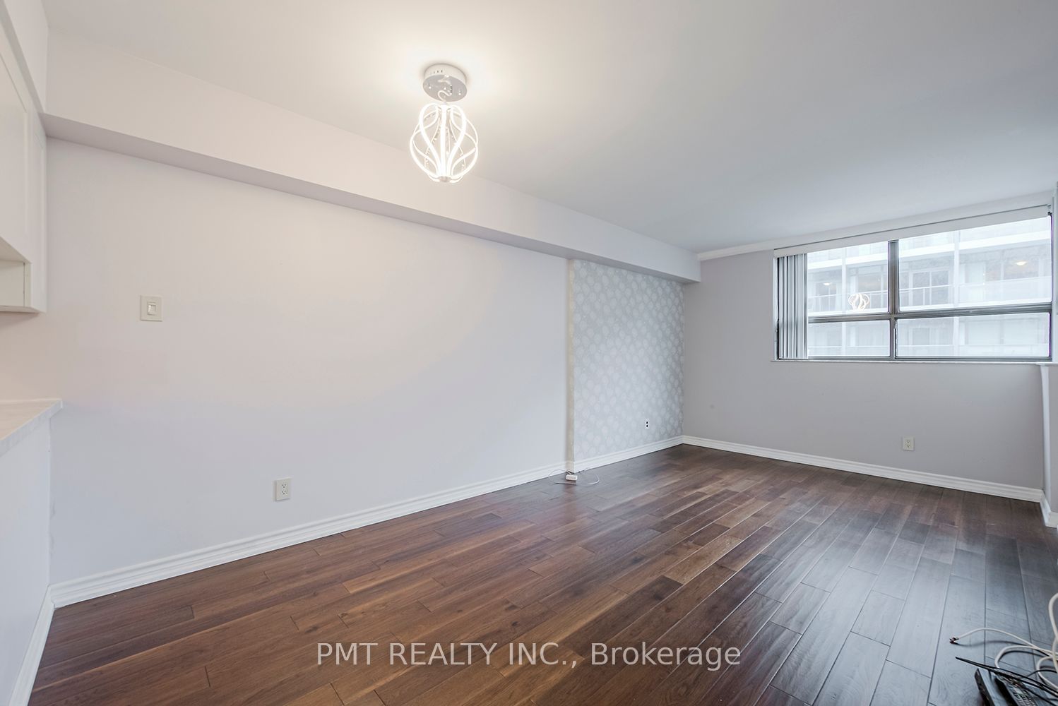 60 St Patrick St, unit 633 for rent - image #11