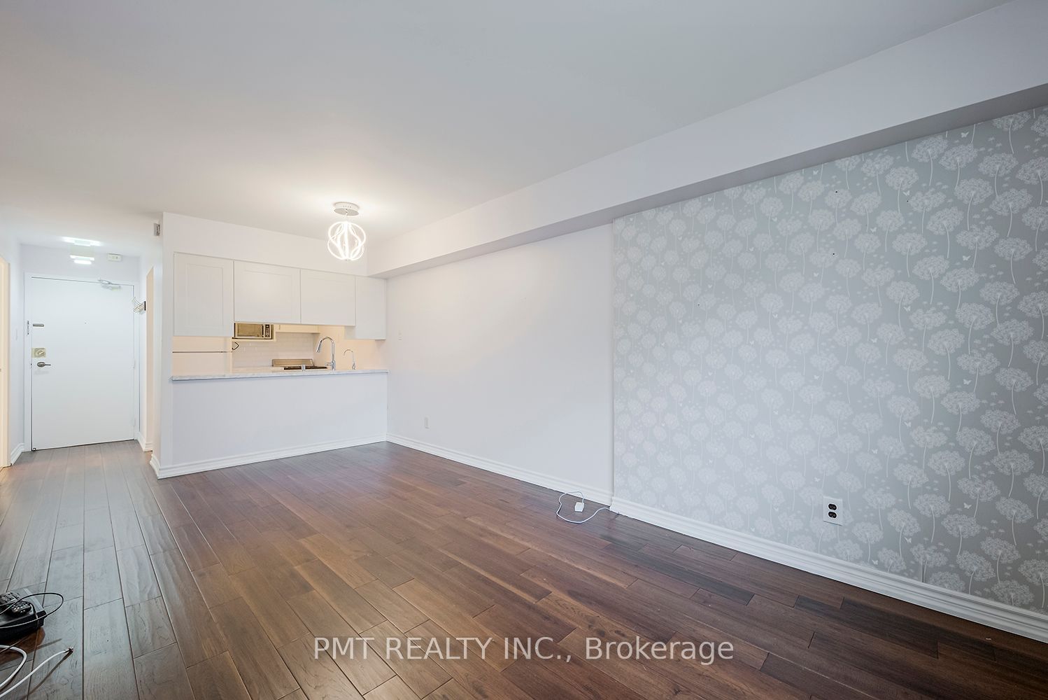 60 St Patrick St, unit 633 for rent - image #12