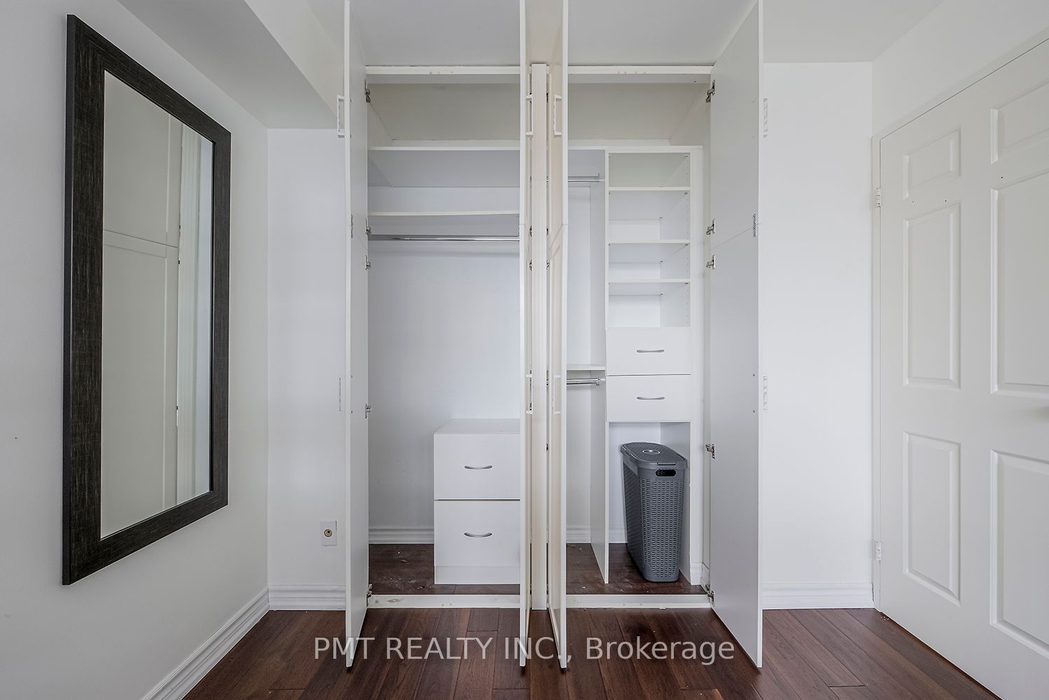 60 St Patrick St, unit 633 for rent - image #16