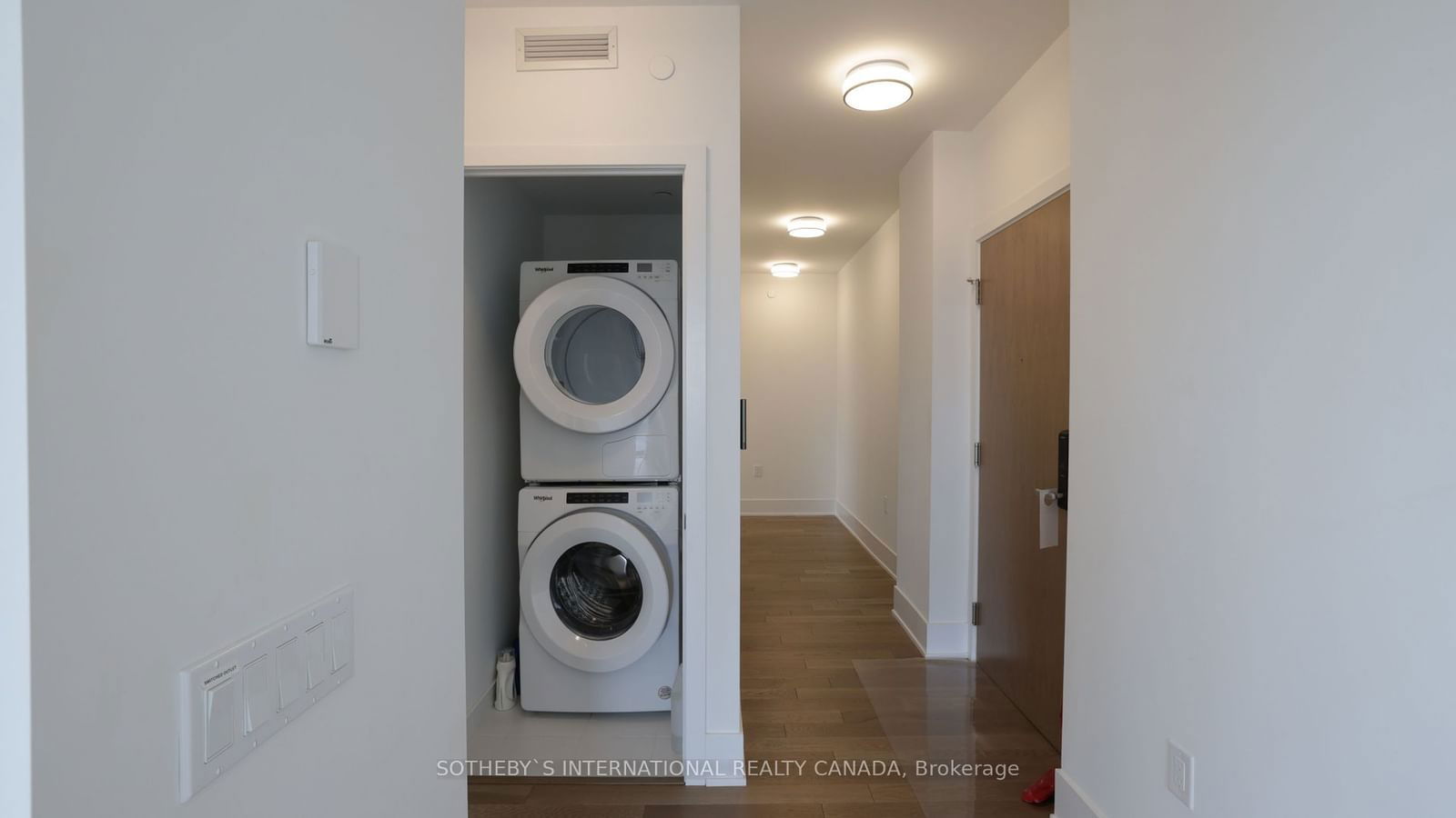 585 Bloor St E, unit 4022 for rent