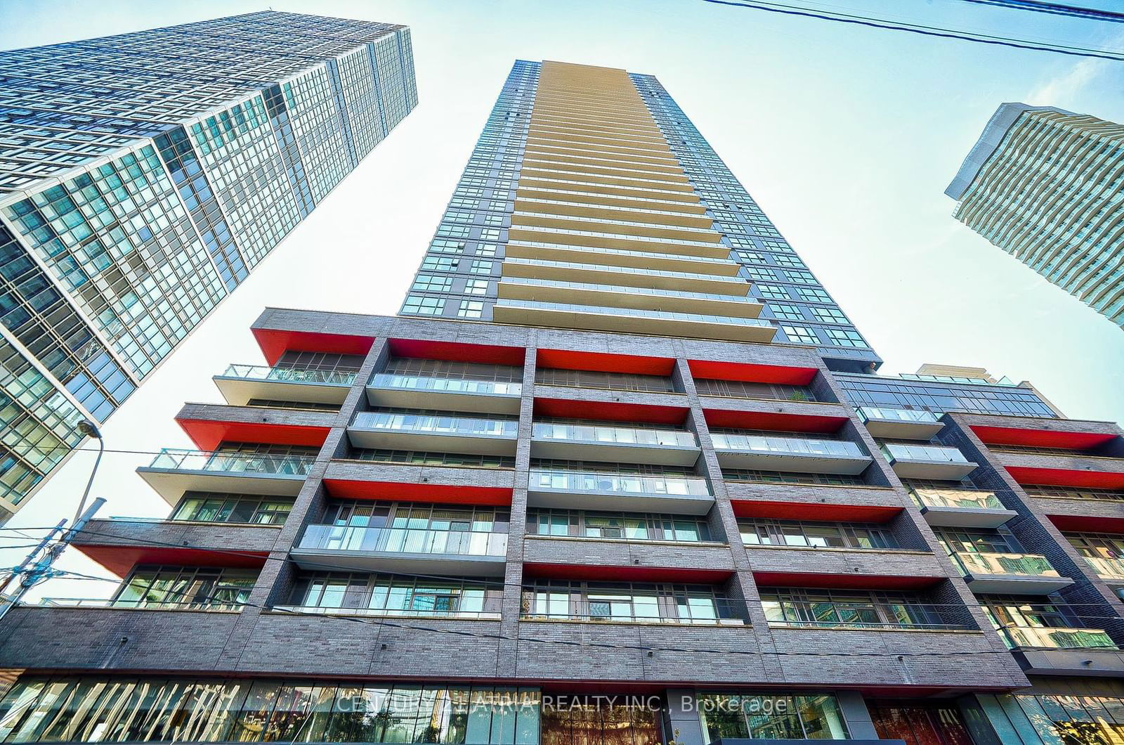 159 Dundas St, unit 1002 for rent - image #1