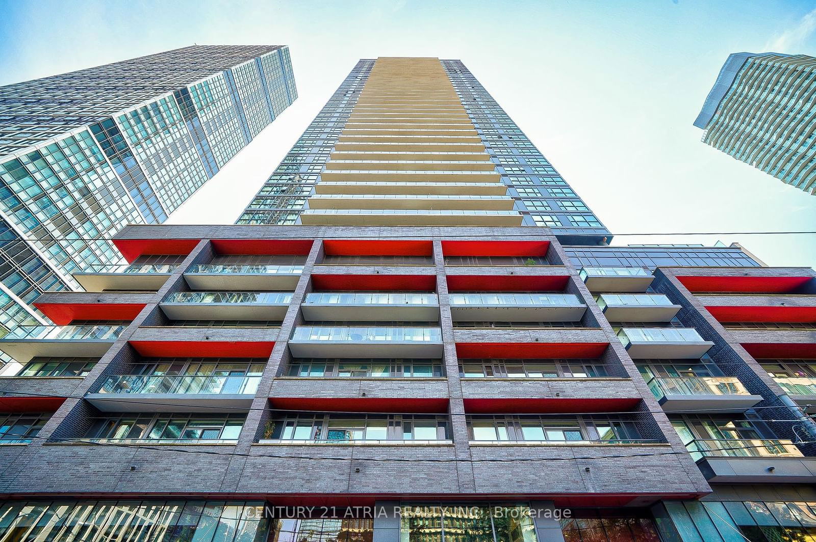 159 Dundas St, unit 1002 for rent