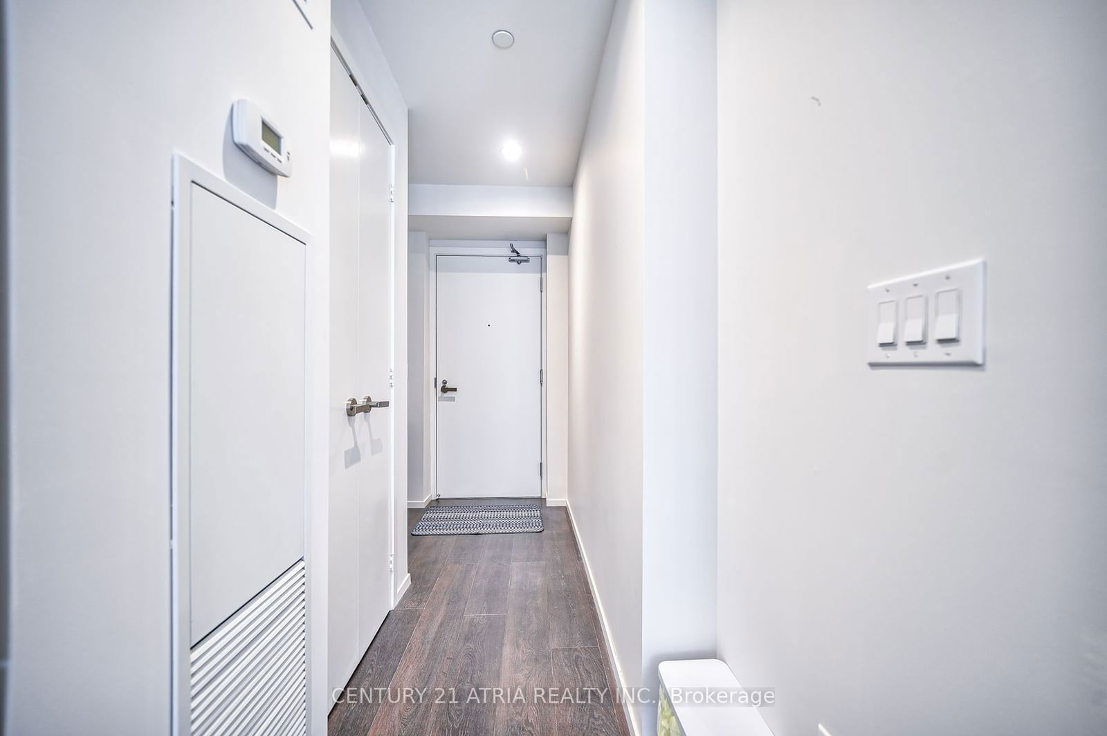 159 Dundas St, unit 1002 for rent