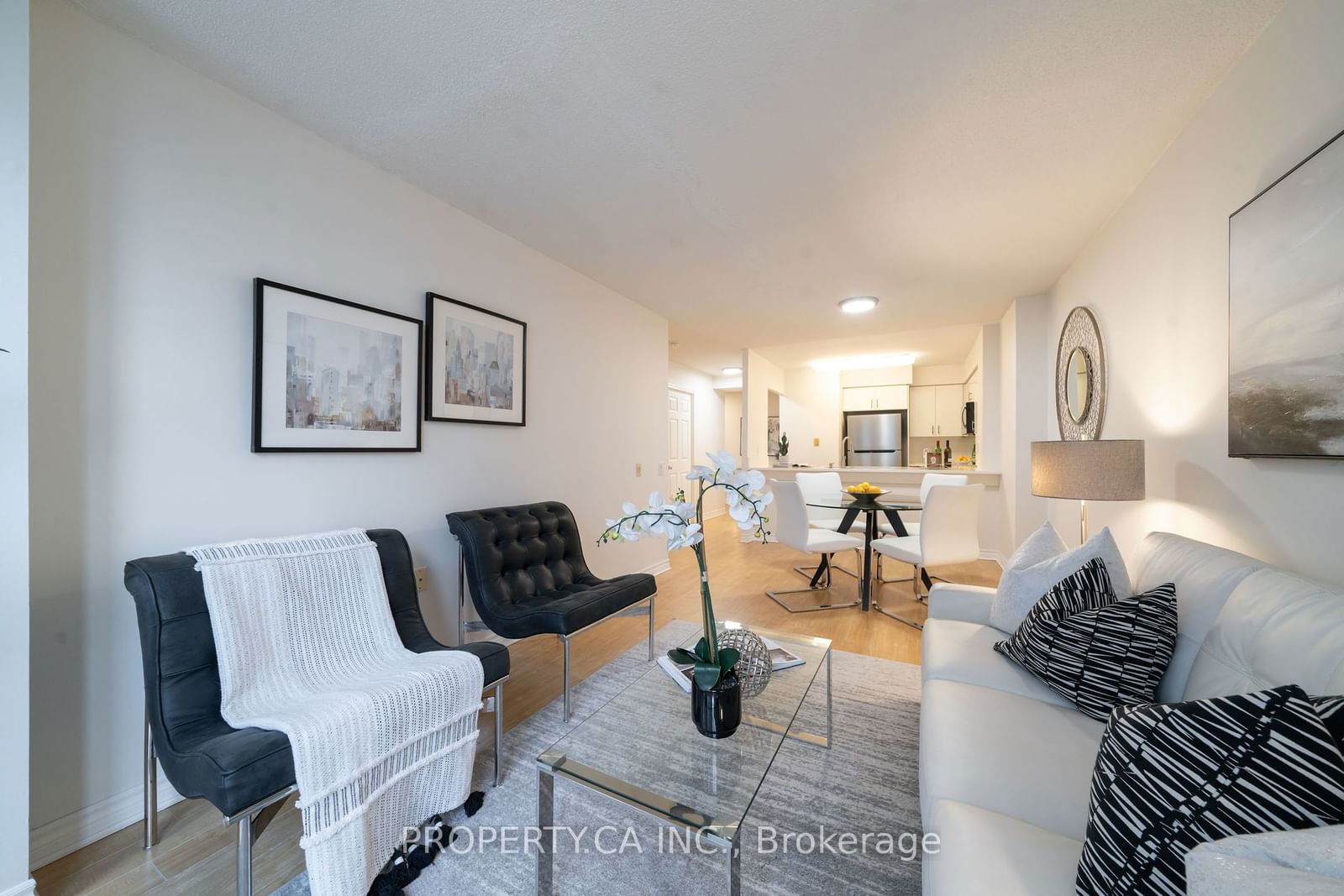 388 Bloor St E, unit 1502 for sale