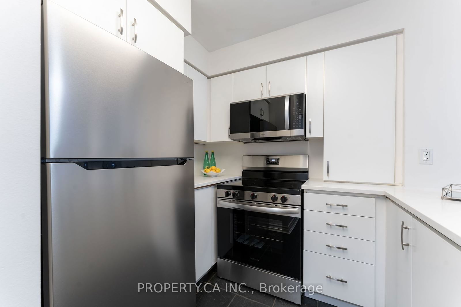 388 Bloor St E, unit 1502 for sale