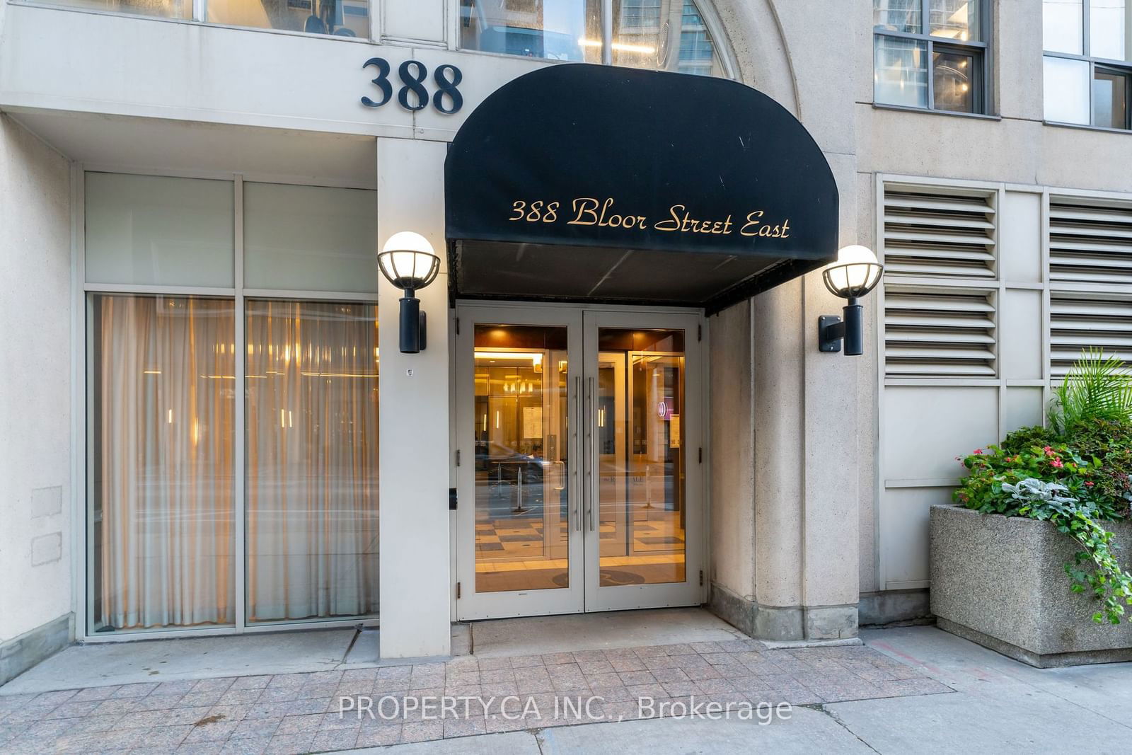 388 Bloor St E, unit 1502 for sale - image #27