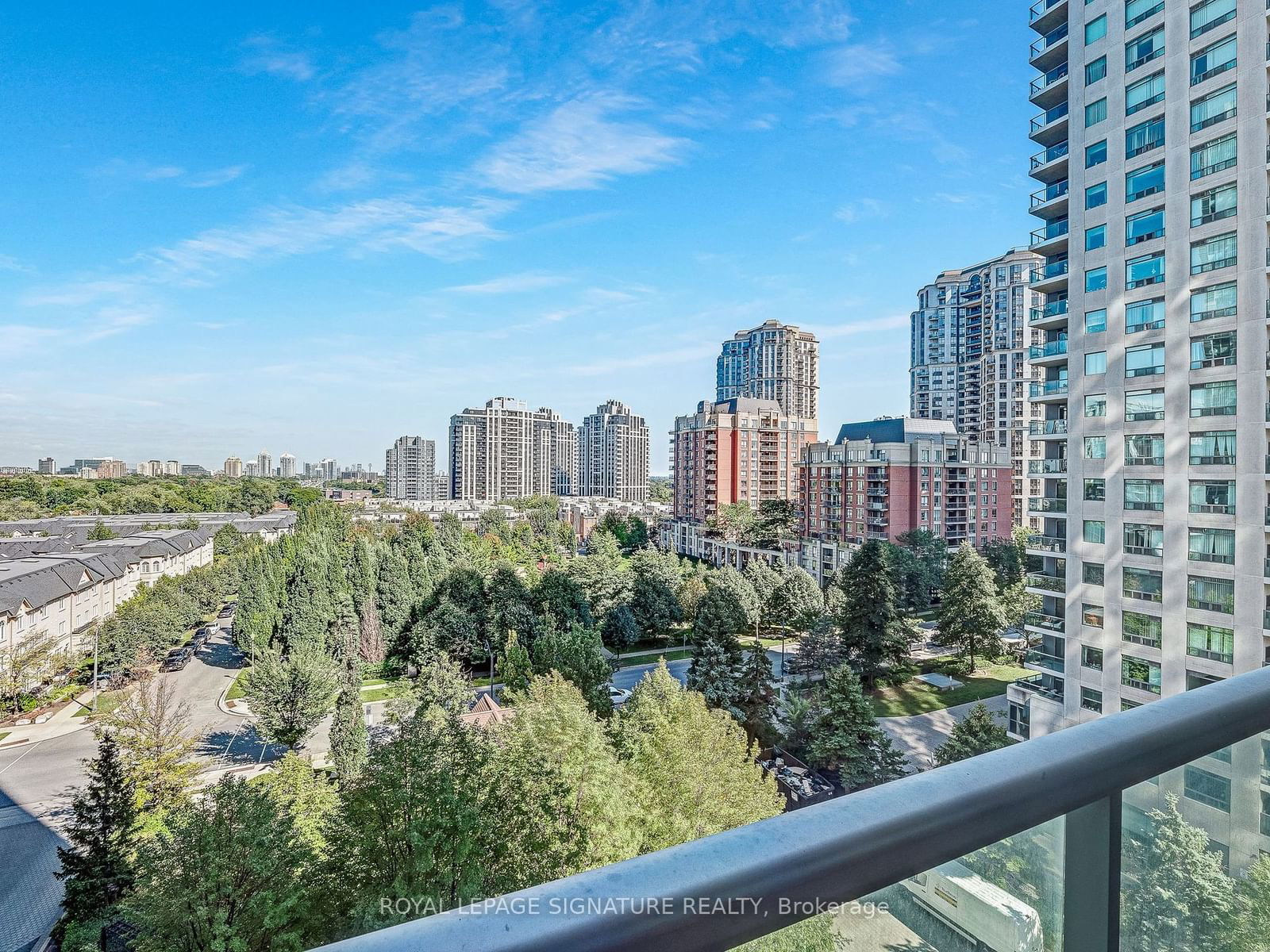 18 Harrison Garden Blvd, unit 806 for sale - image #18