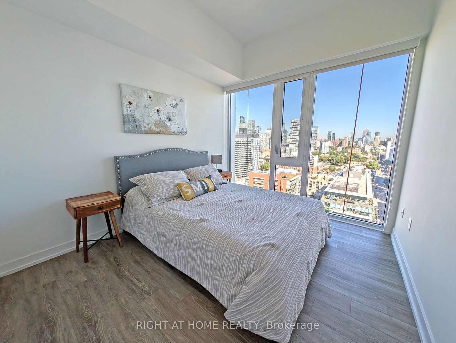 158 Front St E, unit 2219 for rent - image #8